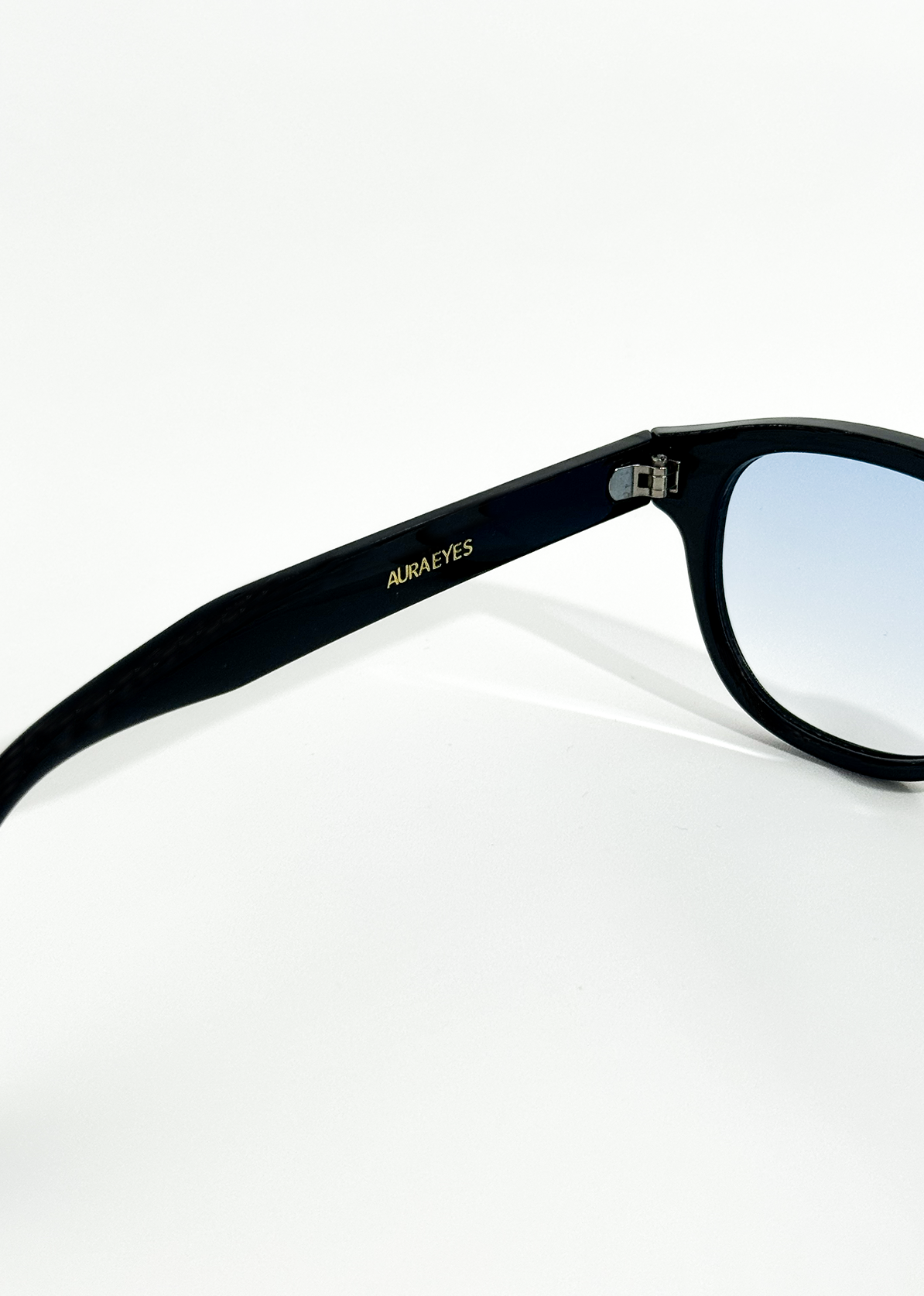 Mistral Blue